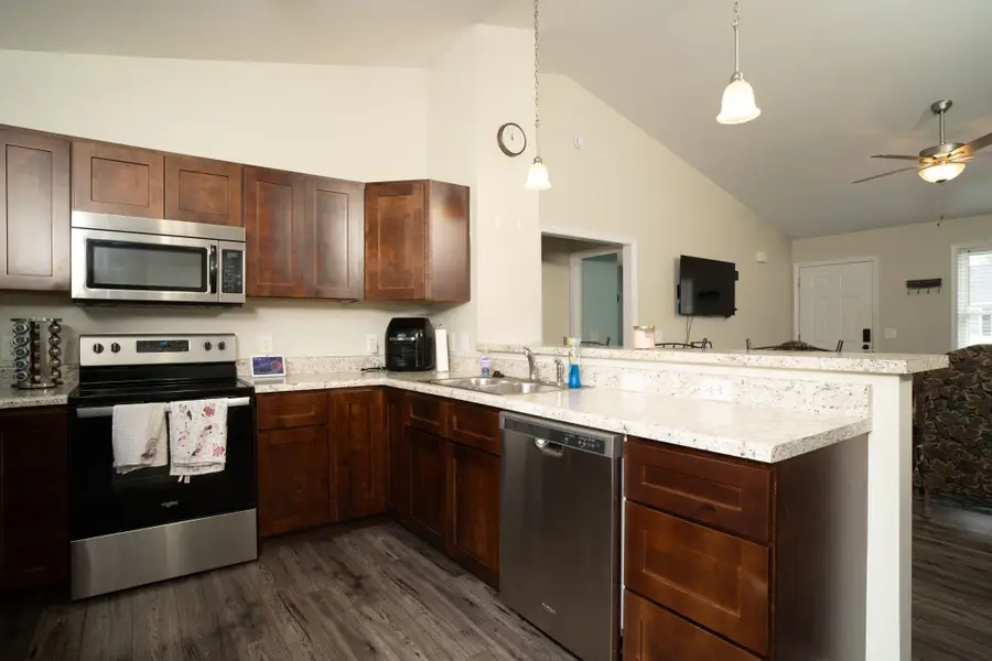 2400 Brentwood Dr, Ashby, VA 22801 - #3