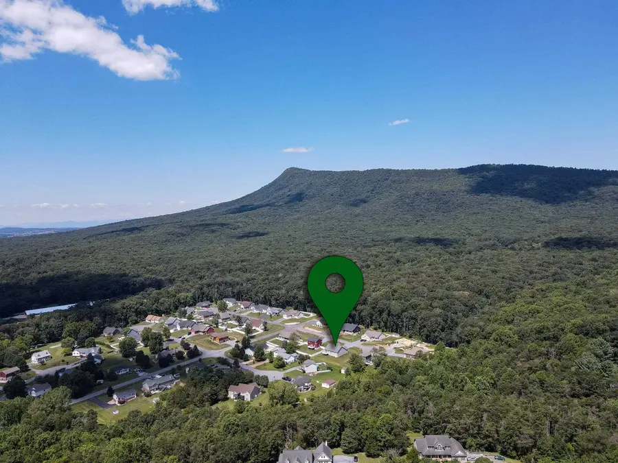 1960 Saw Mill Ct E, McGaheysville, VA 22840 - #3