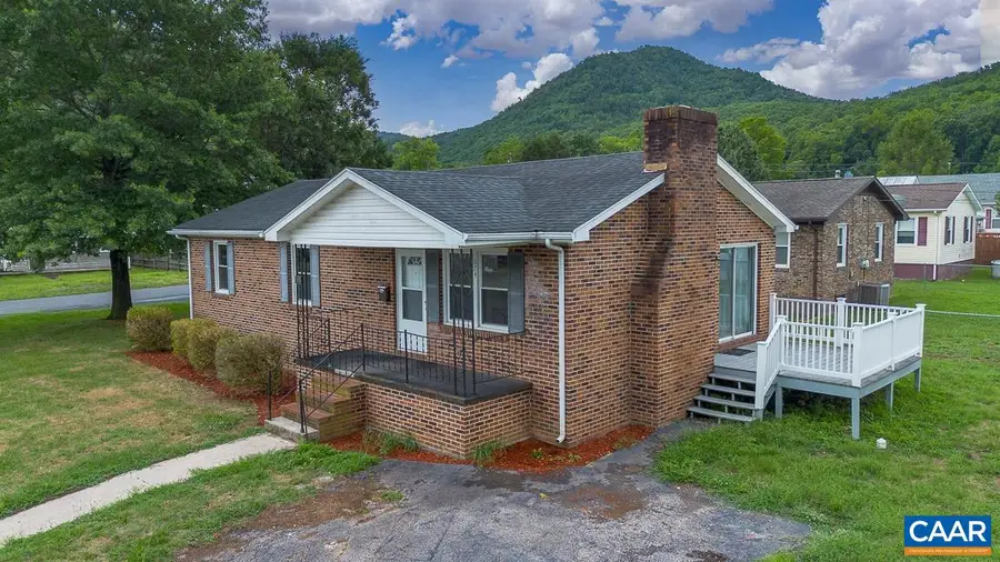 674 14th St E, Buena Vista, VA 24416 - #2
