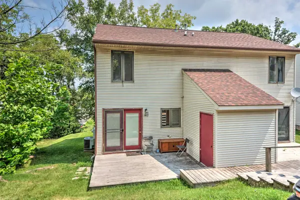 1412 5th St, Waynesboro, VA 22980
