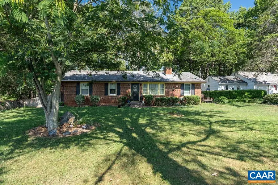 5071 Rolling Rd S, Scottsville, VA 24590 - #3