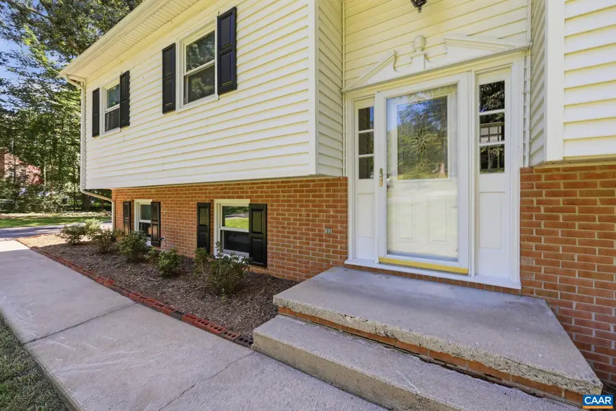3672 Airport Acres Rd, Charlottesville, VA 22911 - #3