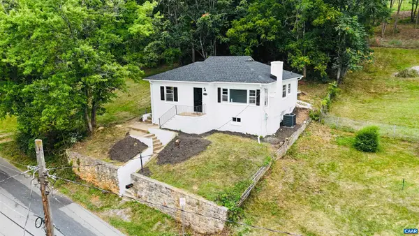 1323 Jackson St, Staunton, VA 24401