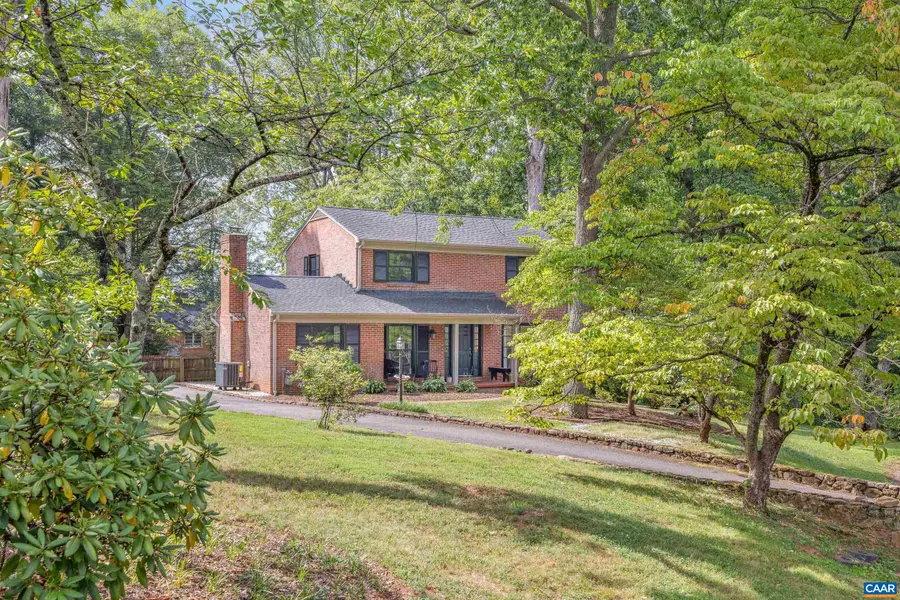 102 Angus Ct, Charlottesville, VA 22901 - #3