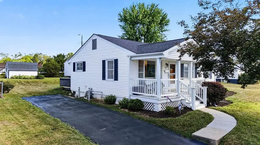 131 Edward Ave, Waynesboro, VA 22980 - #3