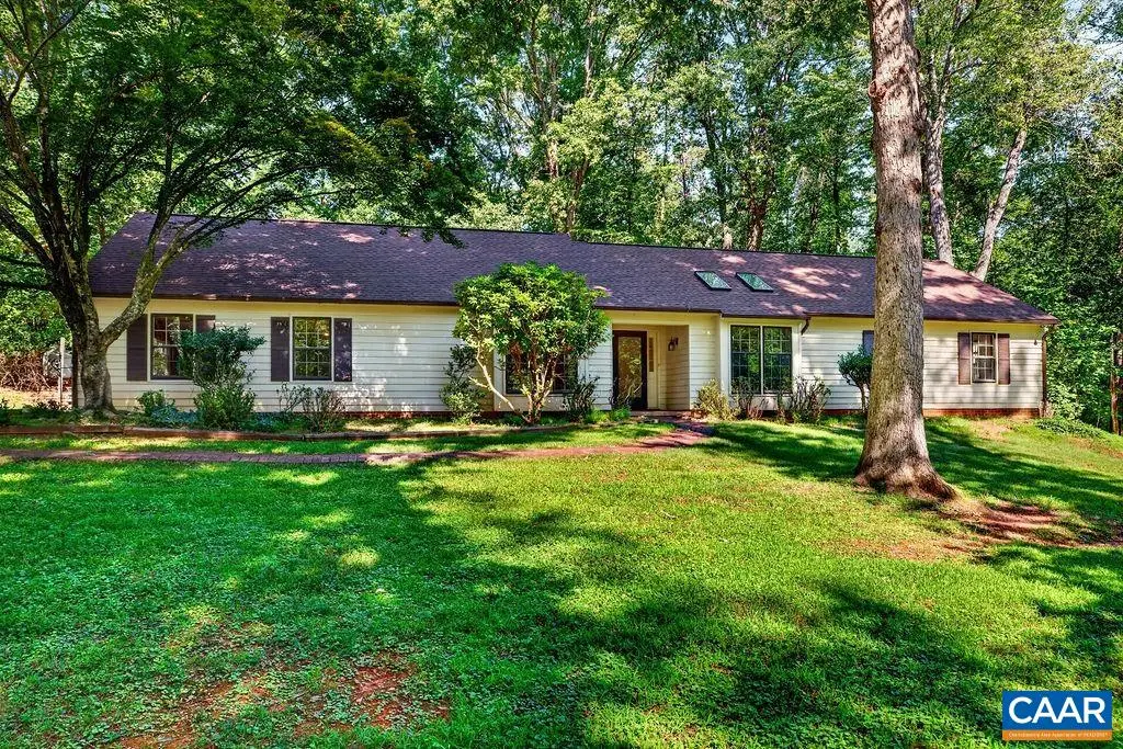 4220 Rowan Ct, Earlysville, VA 22936 - #1