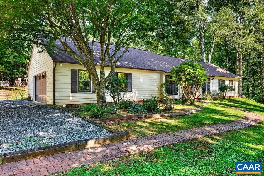 4220 Rowan Ct, Earlysville, VA 22936 - #3