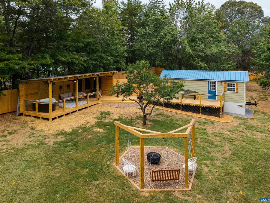 2082 White Rock Rd, Scottsville, VA 24590 - #2