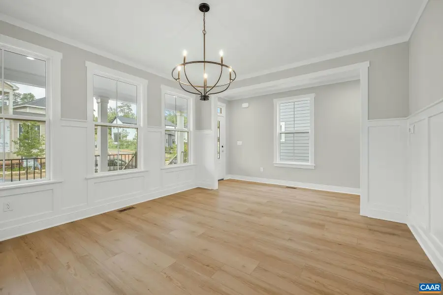 444 Nicholson St, Charlottesville, VA 22901 - #2