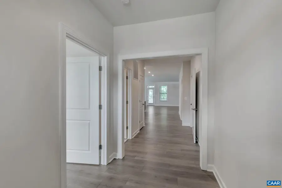 5 Crewe St, Crozet, VA 22932 - #2