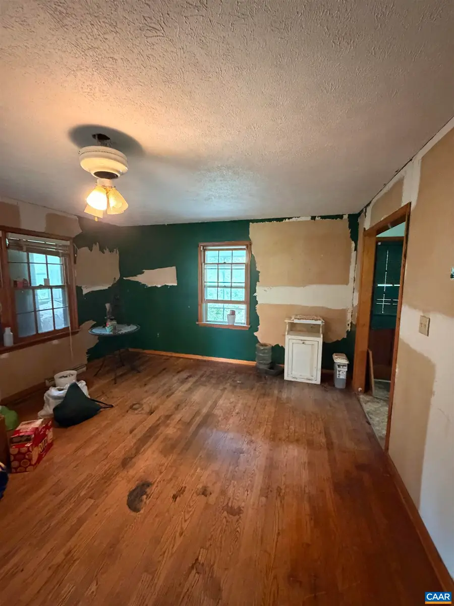 11972 James Anderson Hwy W, Buckingham, VA 23921 - #2