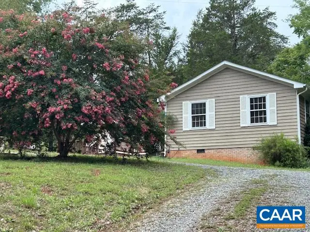 17911 Constitution Rte S, Scottsville, VA 24590 - #2