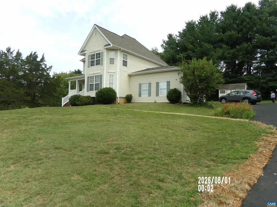 129 Oak View Rd, Barboursville, VA 22923 - #2