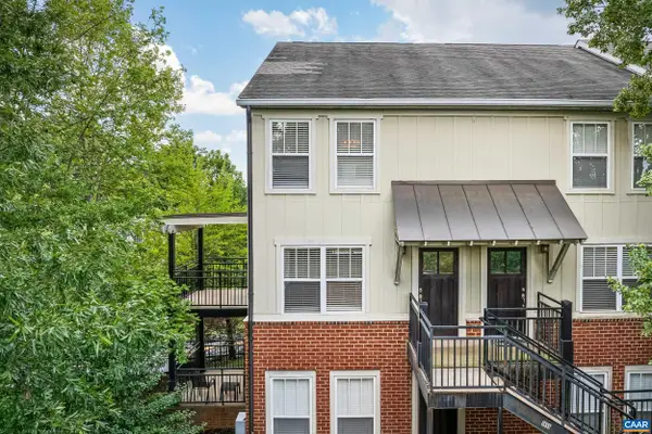 1855 Candlewood Ct, Charlottesville, VA 22903