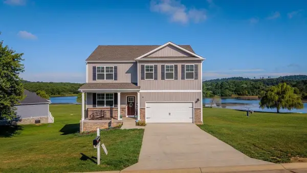 115 Waterfront Dr, Raphine, VA 24472