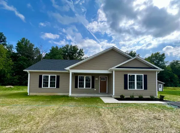 103 14th St, Grottoes, VA 24441