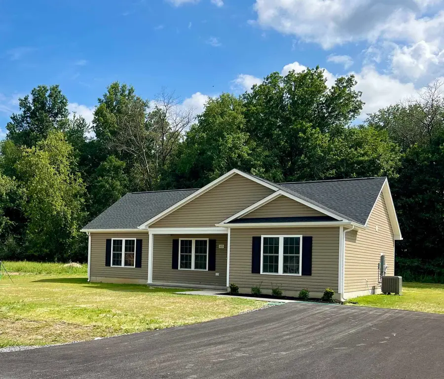 103 14th St, Grottoes, VA 24441 - #2