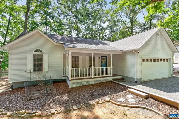 10 Nahor Dr, Palmyra, VA 22963