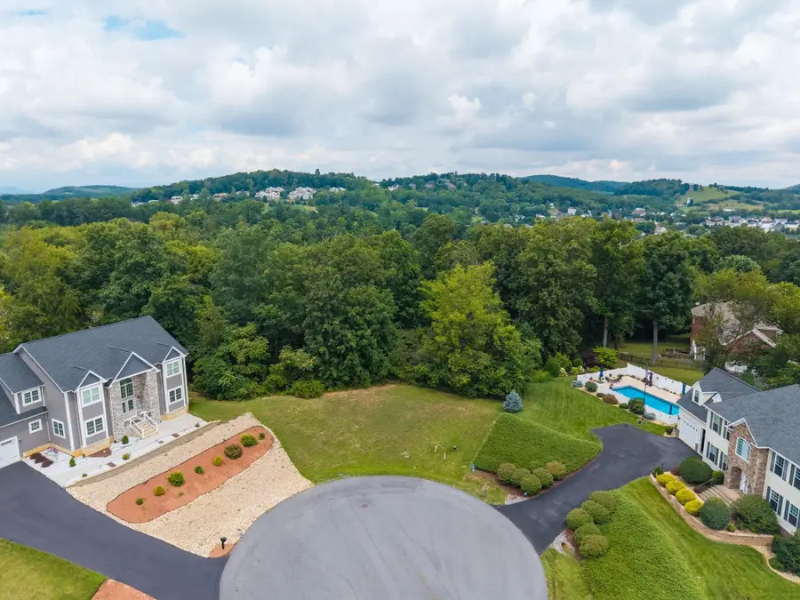 150 Pelham Pl, Massanetta Springs, VA 22801 - #2