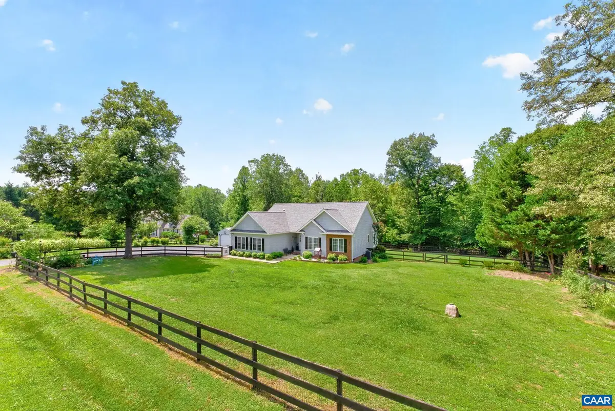 378 Keswick Glen Dr, Keswick, VA 22947 - #1