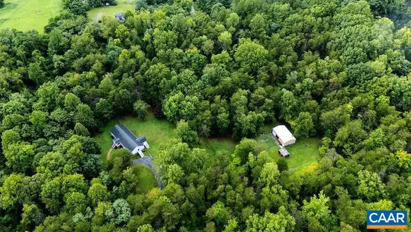780 Old Stoney Creek Rd, Nellysford, VA 22958