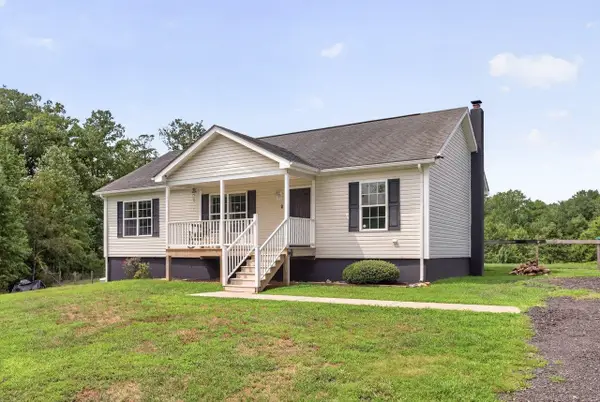 7066 Fortune Ln, Keene, VA 22946