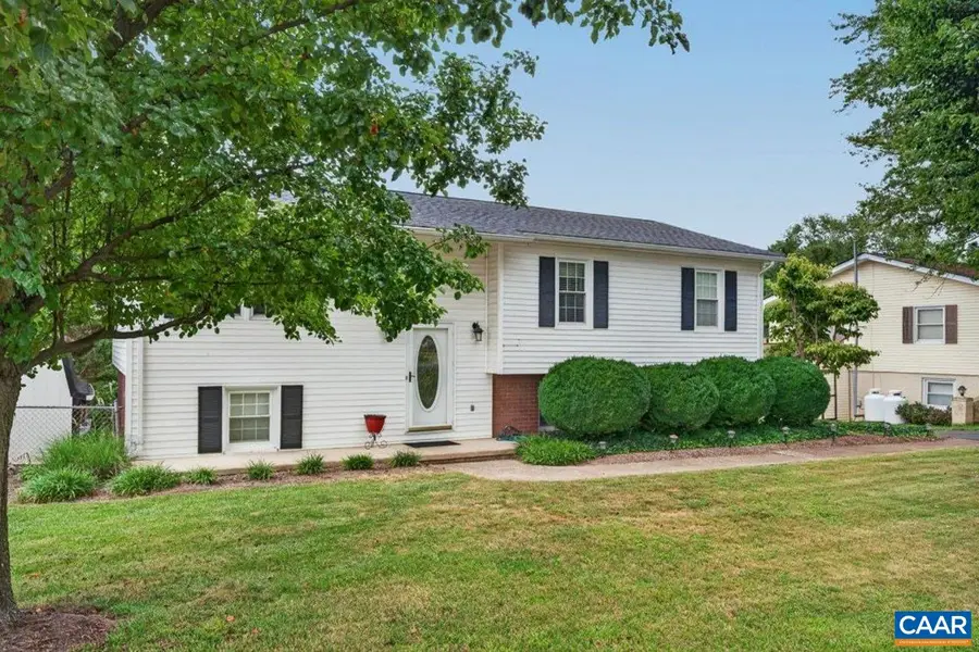 6150 Donnagail Dr W, Penn Laird, VA 22846 - #2