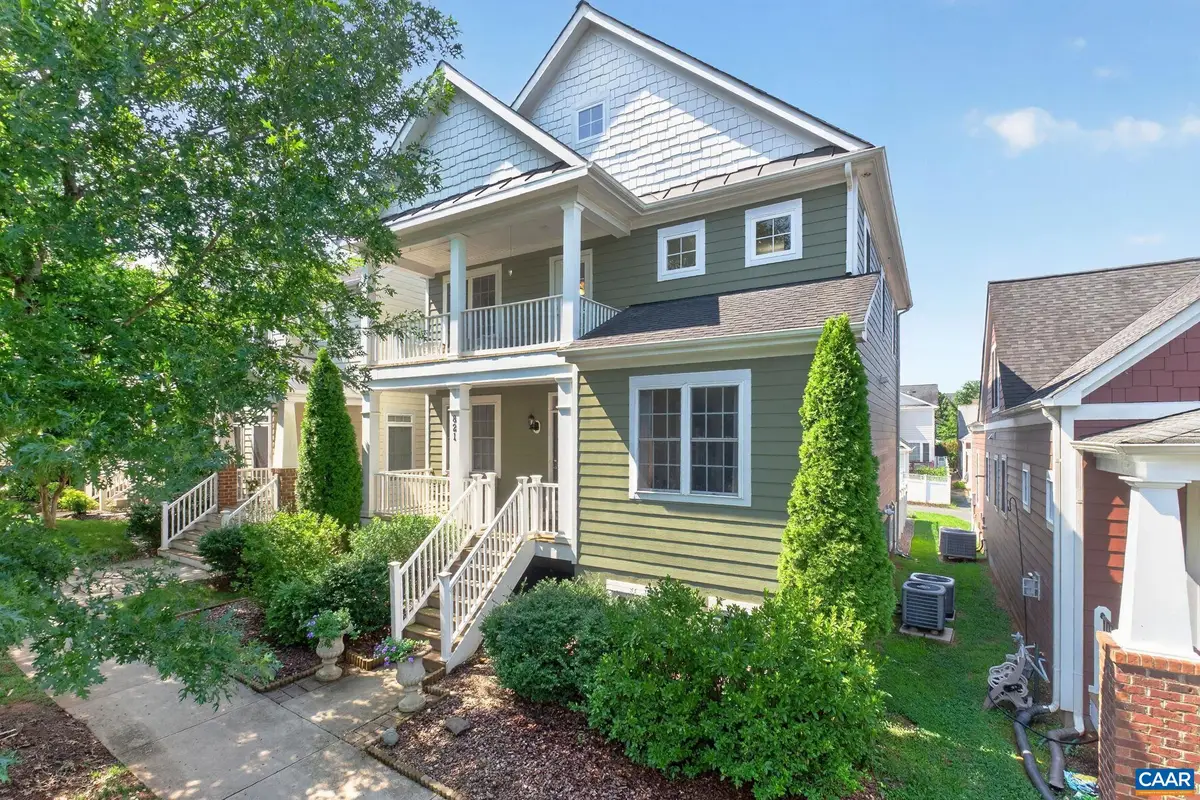 821 Cole St, Charlottesville, VA 22901 - #1
