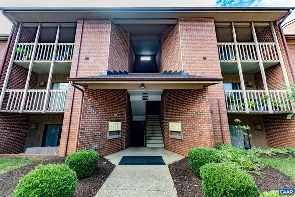 139 Green Turtle Ln, Charlottesville, VA 22901