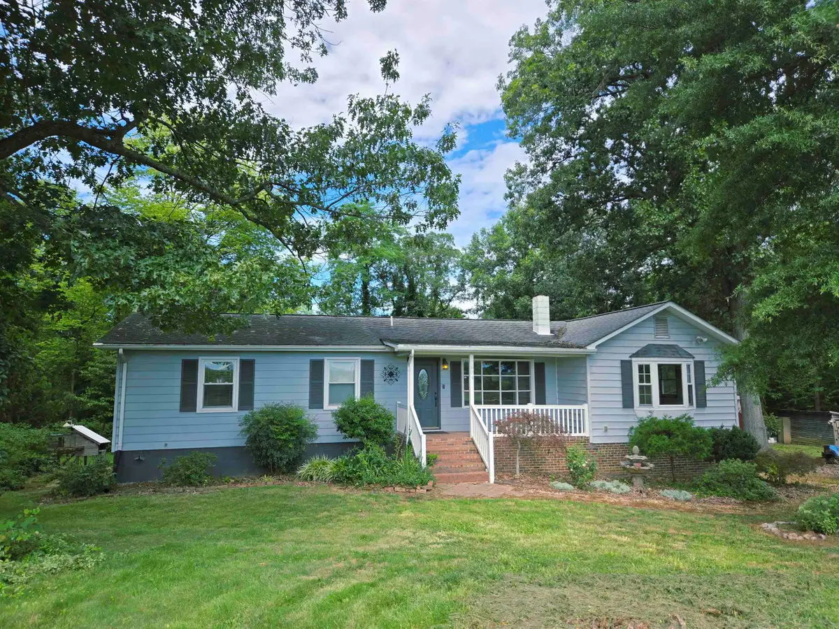 604 Oak Leaf Rd, Luray, VA 22835 - #1