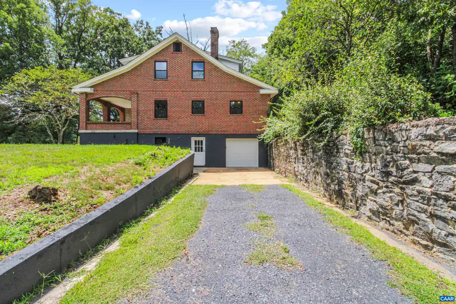957 Wert Faulkner Hwy, Natural Bridge Station, VA 24579 - #2