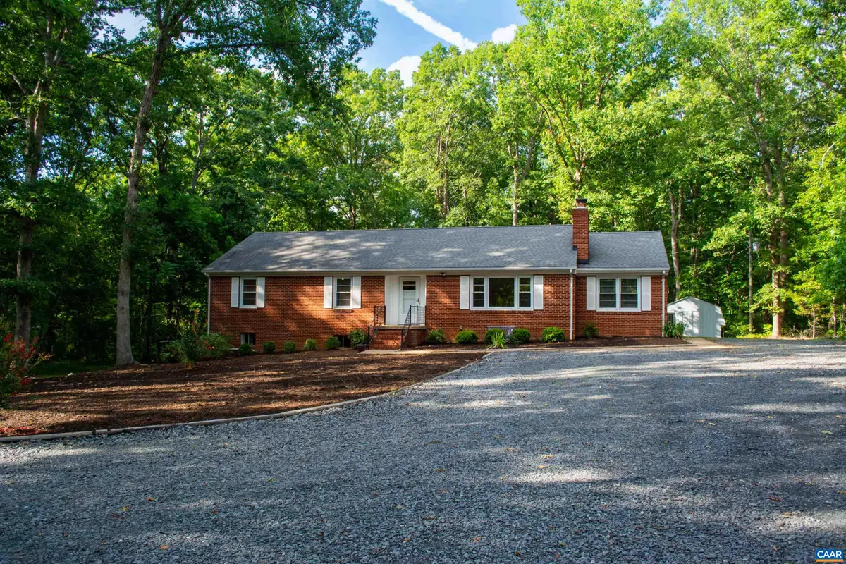 521 Courthouse Rd, Palmyra, VA 22963 - #1