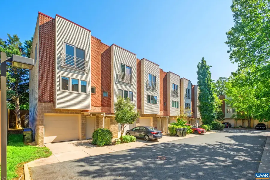 1013 Linden Ave, Charlottesville, VA 22902 - #2