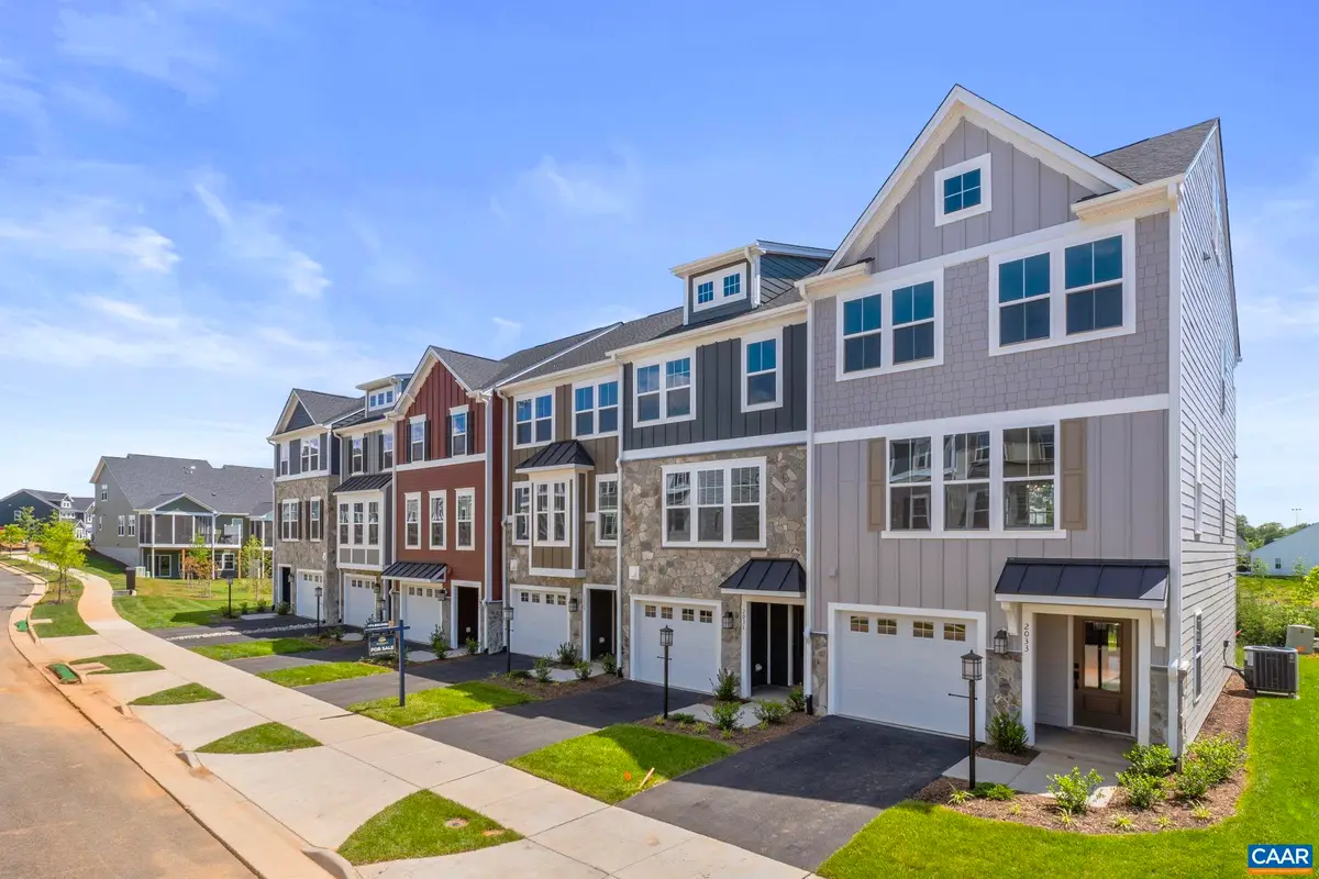 276 Gibraltar Dr, Waynesboro, VA 22980 - #1