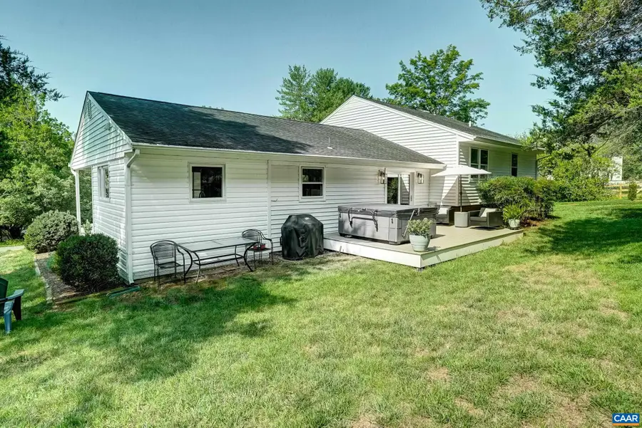 2710 Leeds Ln, Charlottesville, VA 22901 - #2