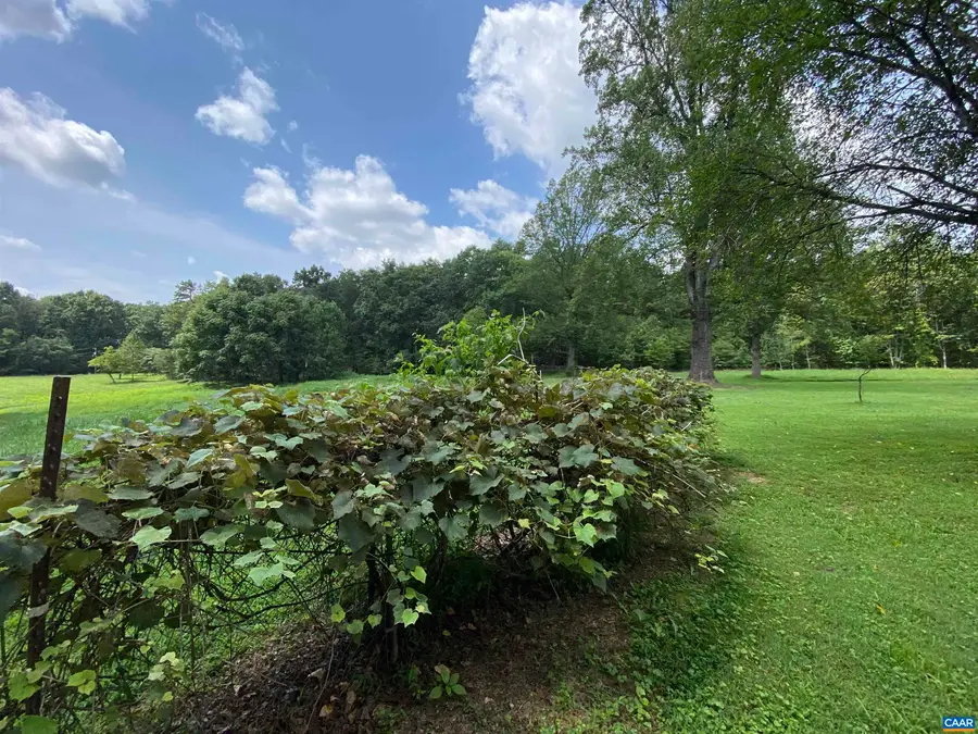 208 Mocking Bird Ln, Troy, VA 22974 - #3