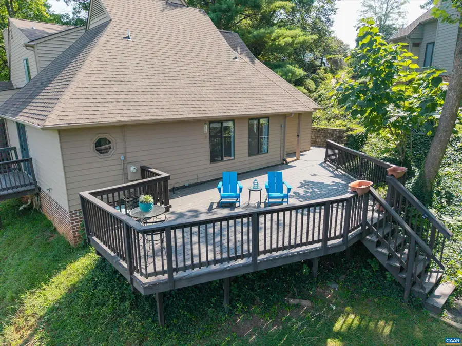 1694 Royal Oak Ct, Charlottesville, VA 22902 - #3