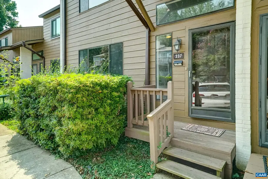 237 Harvest Dr, Charlottesville, VA 22903 - #2