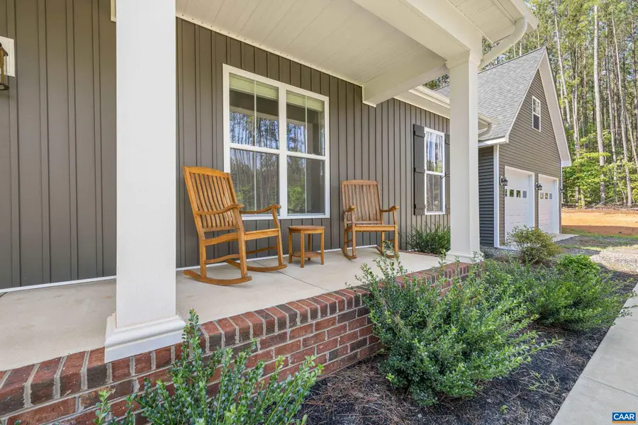 6 Forest Ridge Ln, Scottsville, VA 24590 - #2