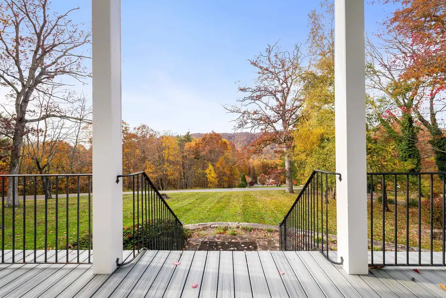 1068 Sheep Meadow Rd, Hot Springs, VA 24445 - #3