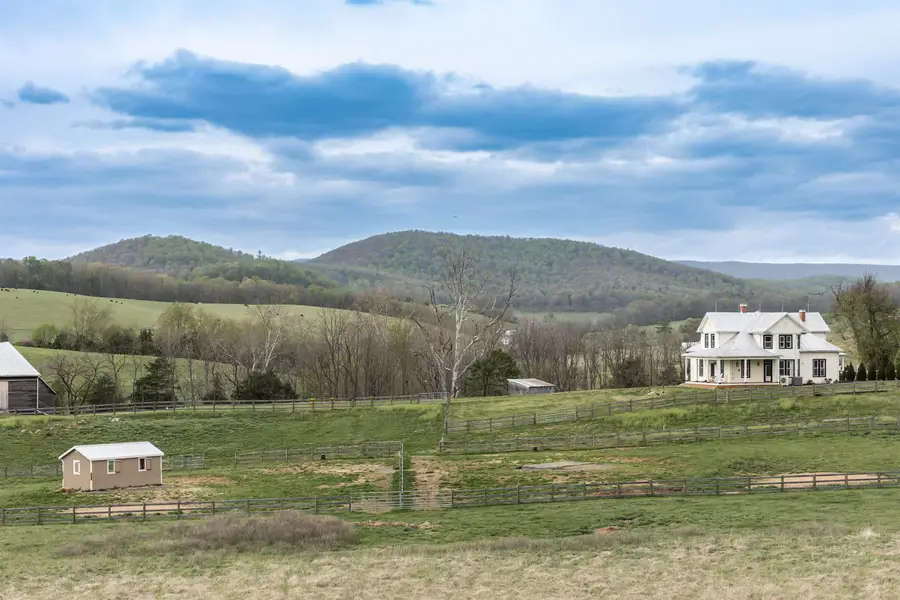 374 Finley Rd, Raphine, VA 24472 - #3