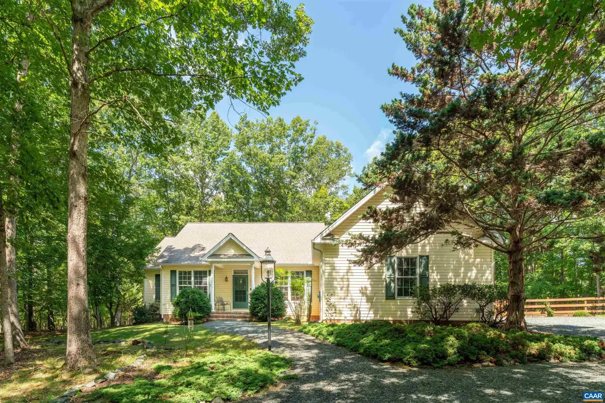 182 Fox Hollow Ln, Palmyra, VA 22963 - #1
