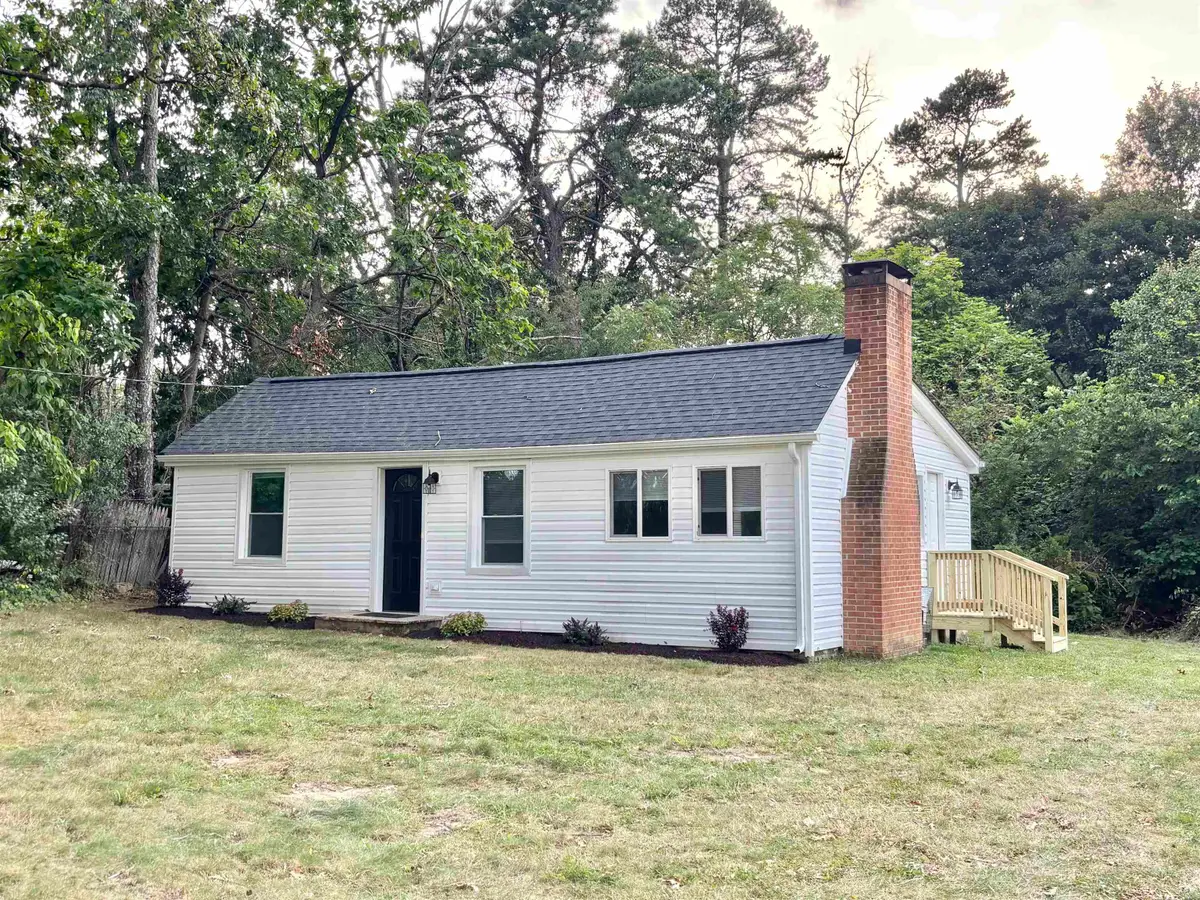 565 Mt Torrey Rd, Lyndhurst, VA 22952 - #1