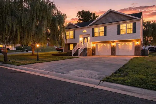 914 Ritchie Blvd, Staunton, VA 24401
