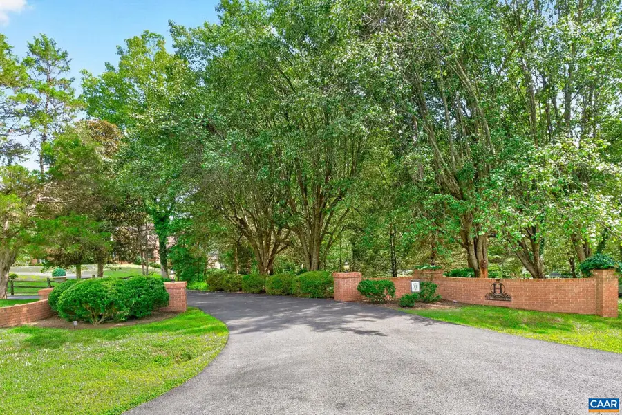 155 Ivy Ridge Rd, Charlottesville, VA 22901 - #3