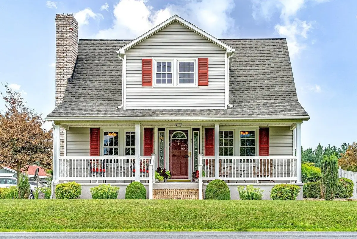 14512 East Side Hwy S, Grottoes, VA 24441 - #1