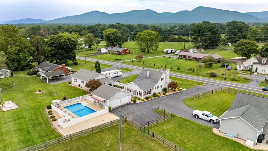 14512 East Side Hwy S, Grottoes, VA 24441 - #2
