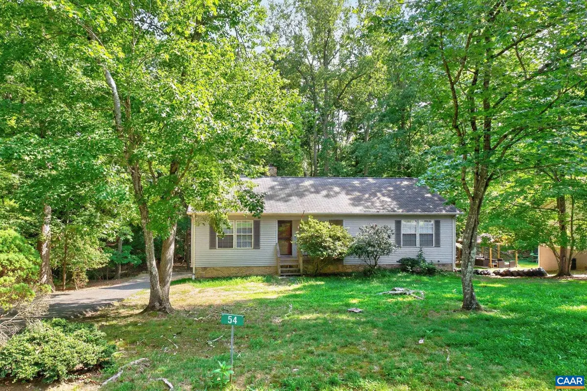 54 Woodlawn Dr, Palmyra, VA 22963 - #1