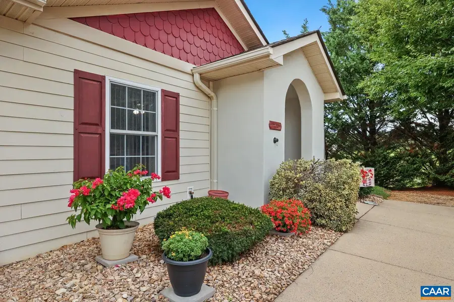 36 Rose Garden Ln, Fishersville, VA 22939 - #2