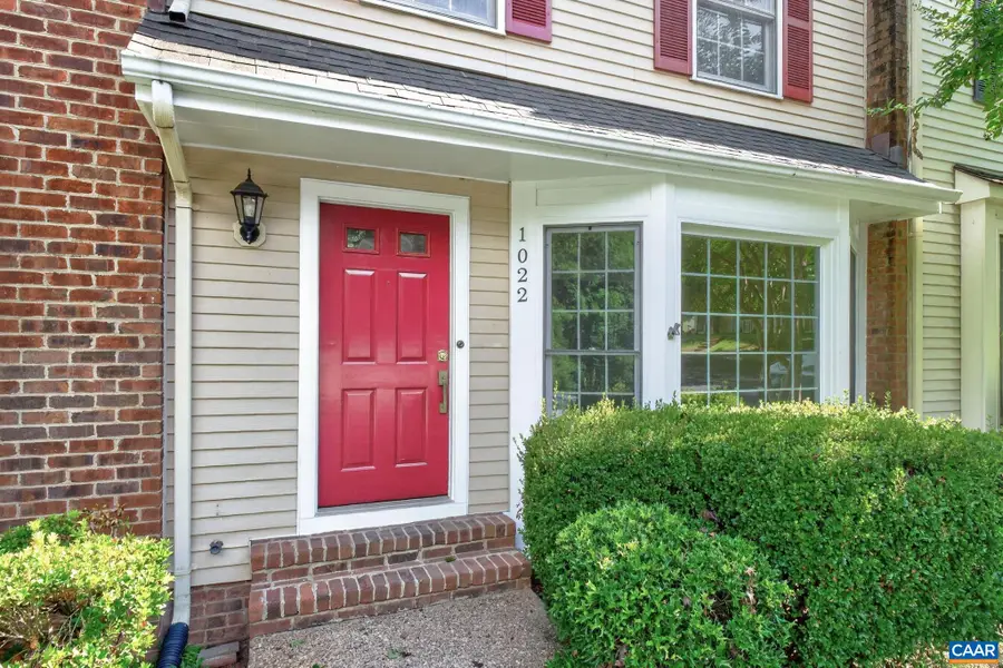 1022 Huntwood Ln, Charlottesville, VA 22901 - #2